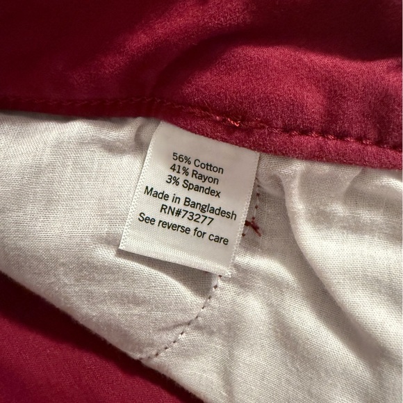 Croft & Barrow Women's Berry Red Straight Leg Pants, Size 18 - Picture 8 of 8
